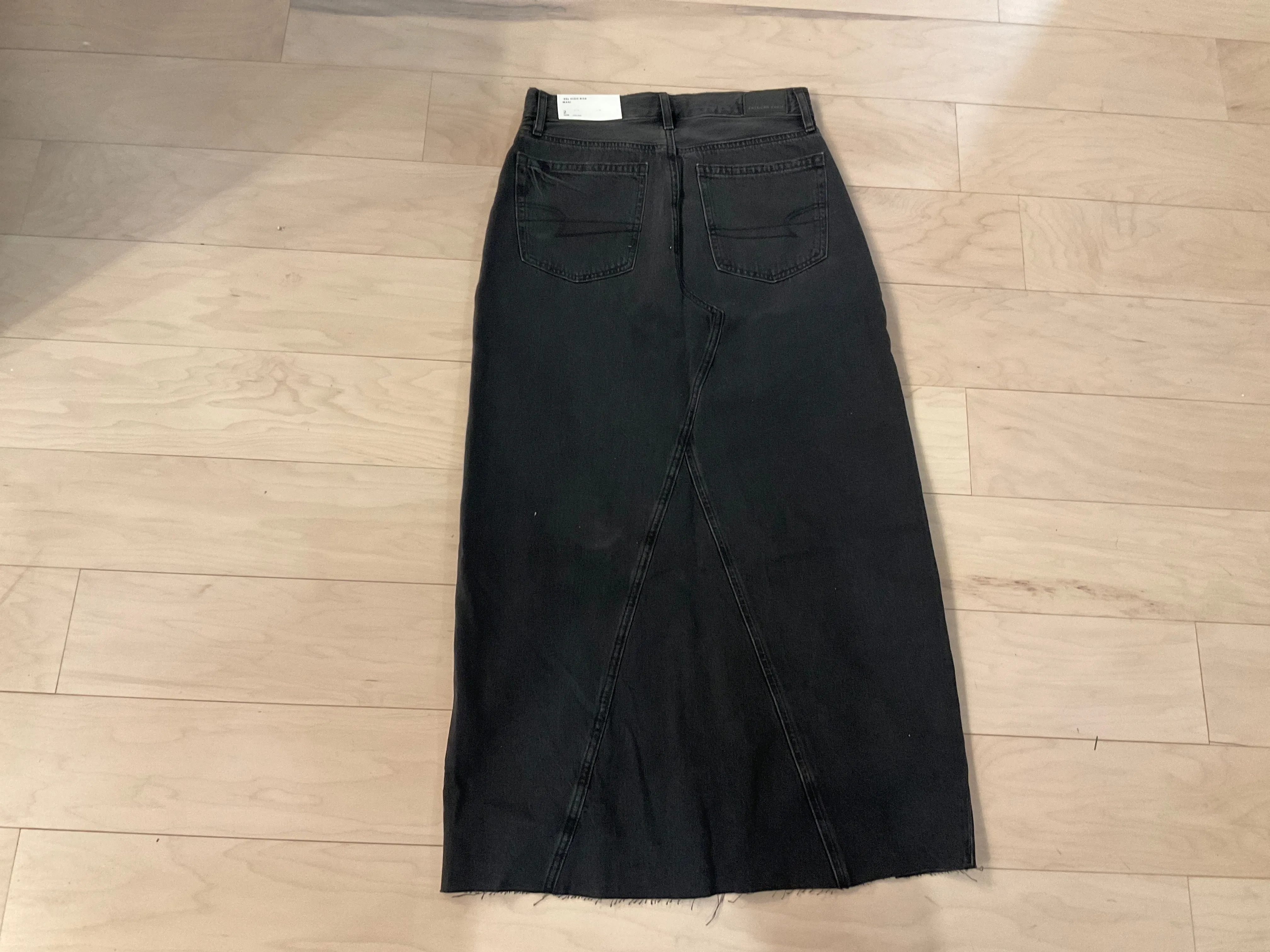 {{ClientCode}} BLACK American Eagle SKIRT, 2