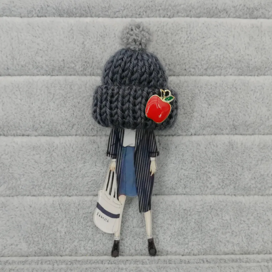 Cute Chunky Knit Hat Fashionista Girls Brooches