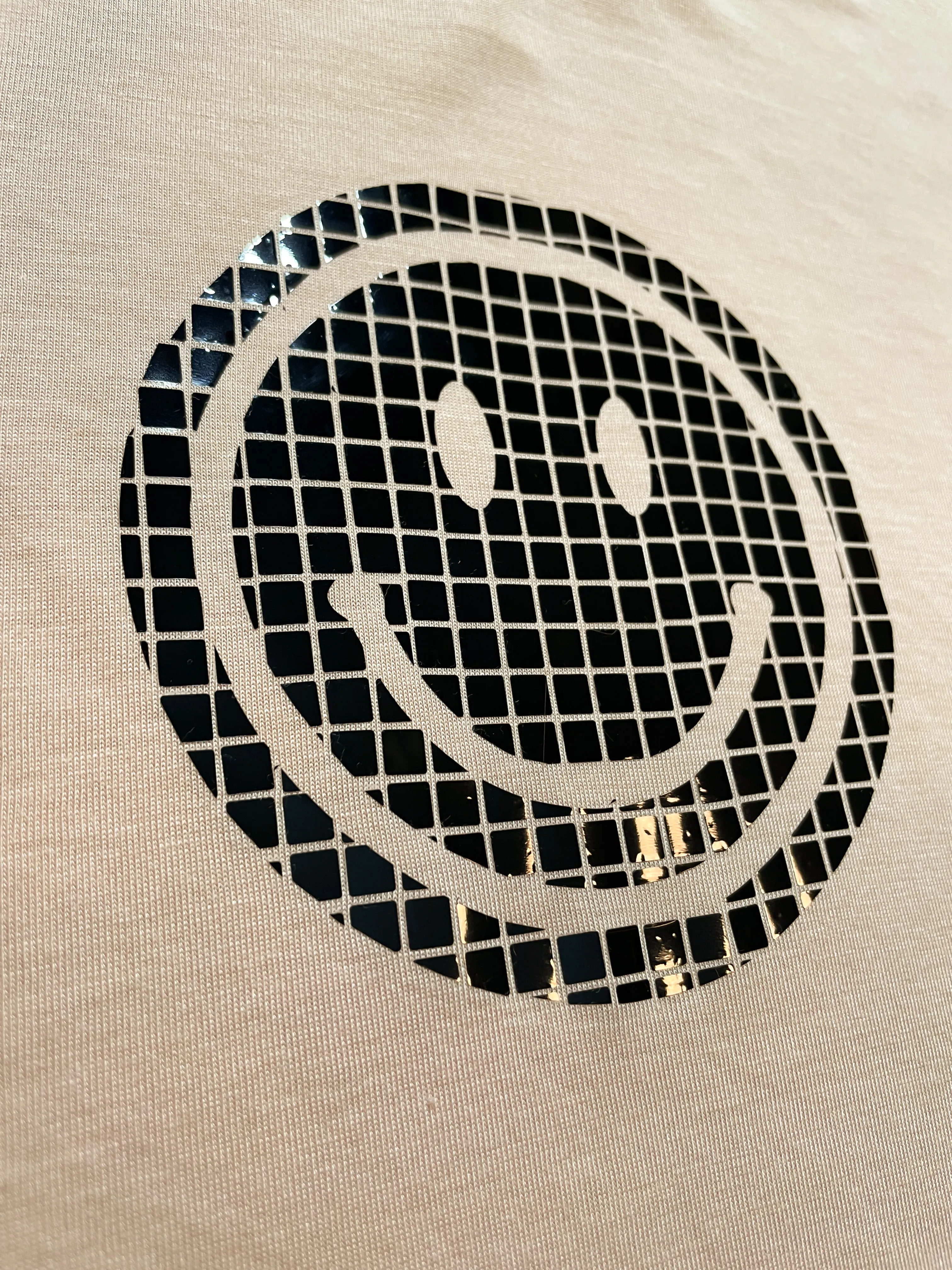 Happy face tee