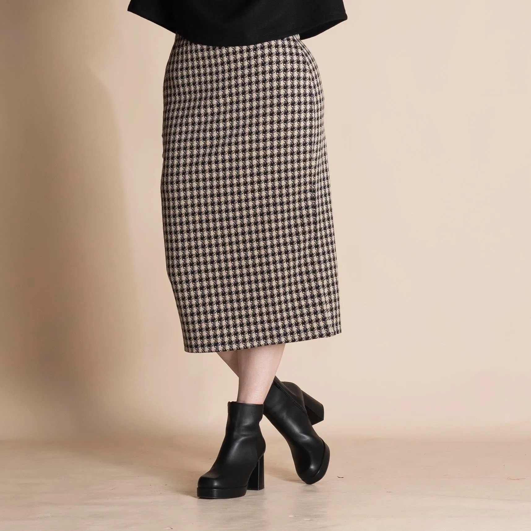 houndstooth pencil skirt