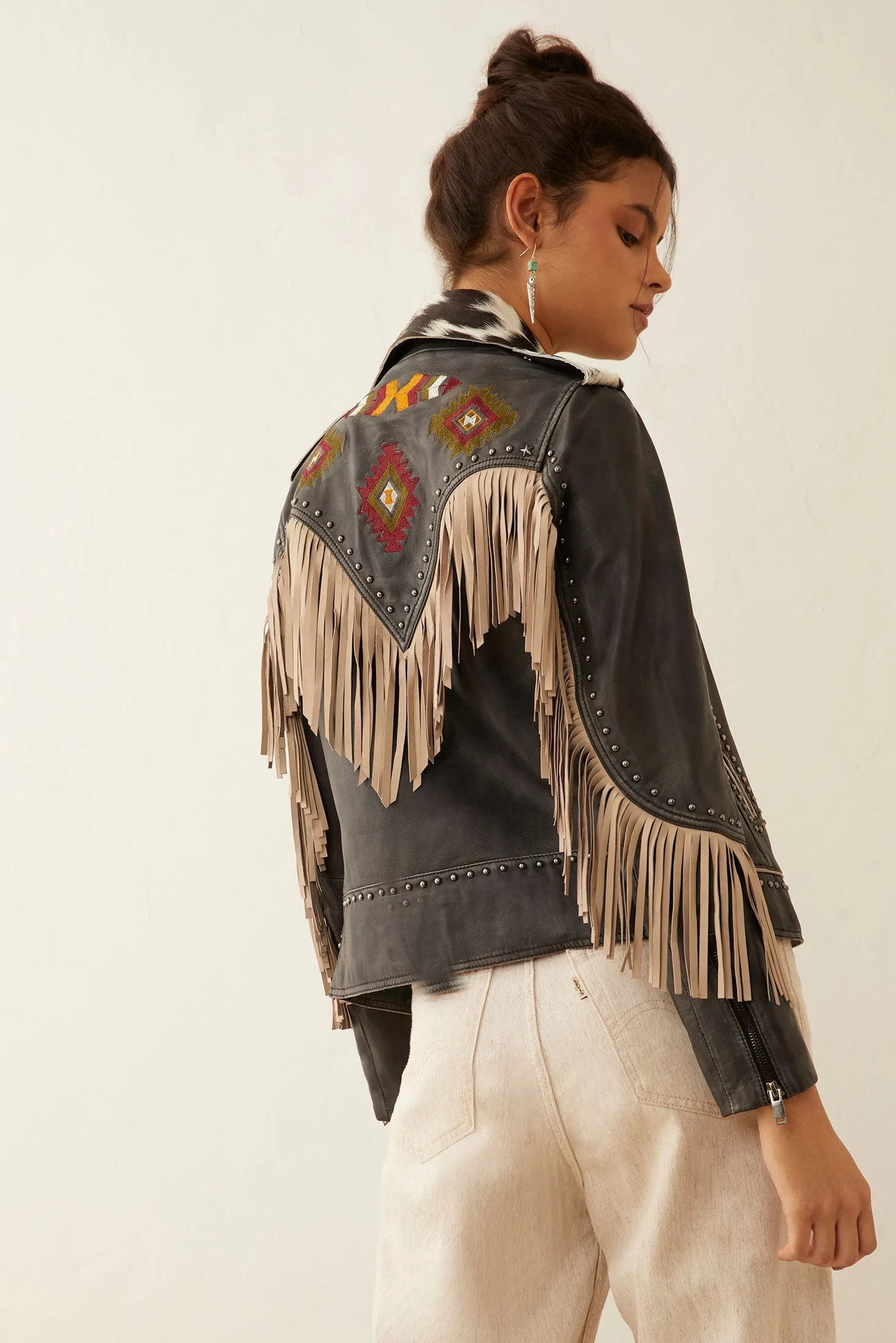 Phoenix Fringed Leather Jacket In Ebony