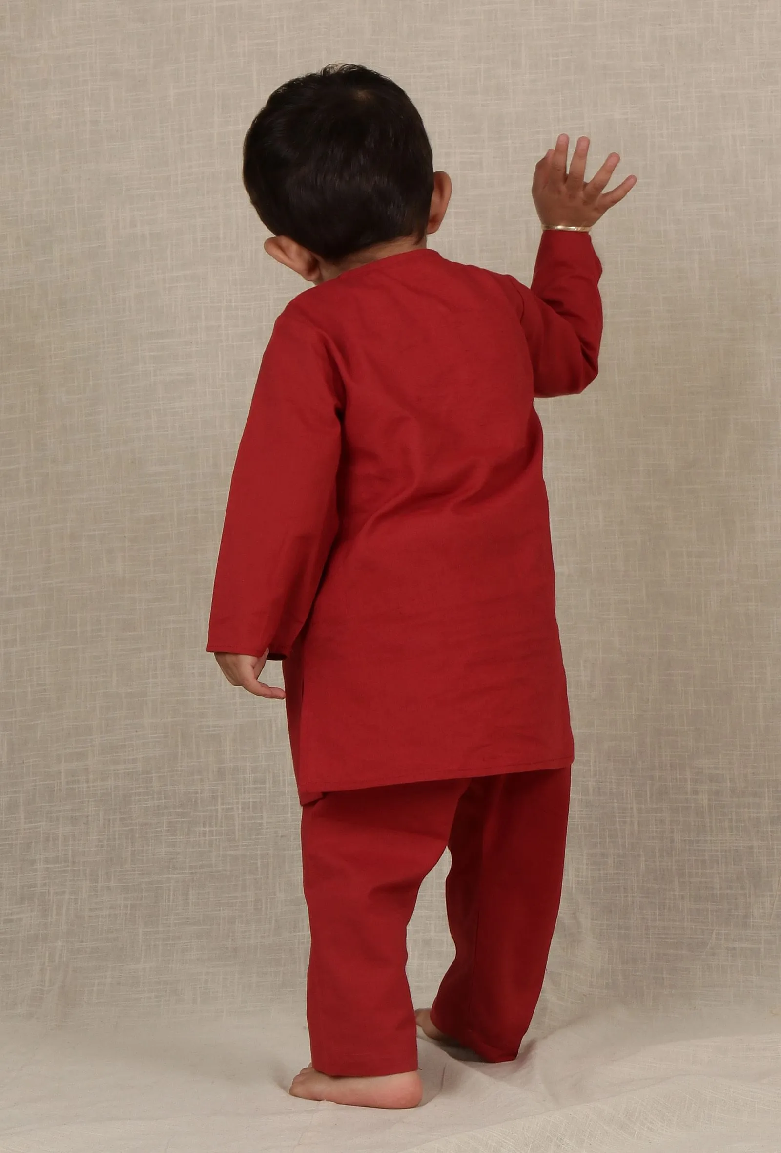 Set Of 3: Aadyot Maroon Red Cotton Kurta, Pyjama With Kalamkari Nehru Jacket