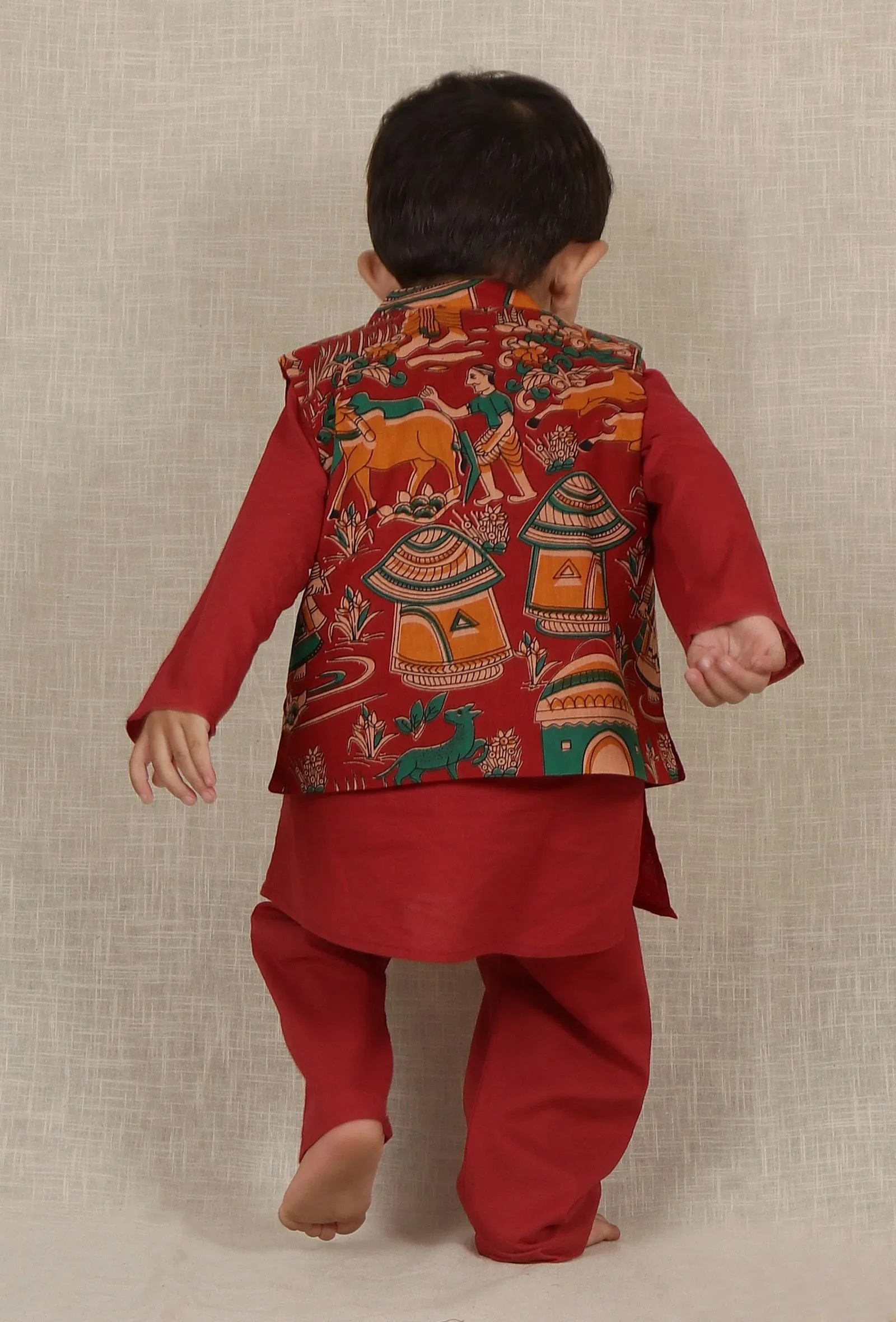 Set Of 3: Aadyot Maroon Red Cotton Kurta, Pyjama With Kalamkari Nehru Jacket